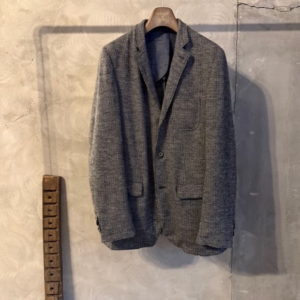 시리즈 테일러드 자켓 100