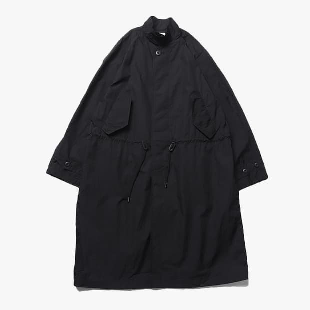 BEAMS LIGHTS - DRY TOUCH NYLON COAT