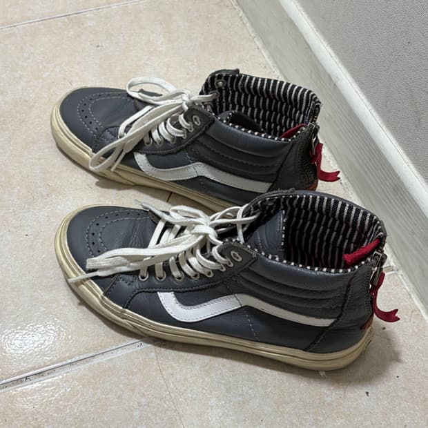 반스 스케이트 하이 235