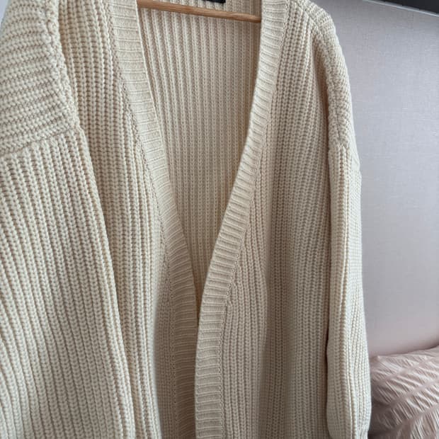 드헤베 크림 가디건