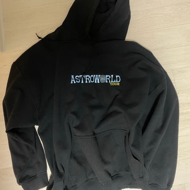 트래비스 스캇 astroworld 투어 머천 후드 xxl