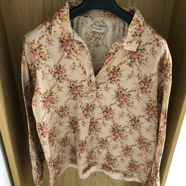 vintage flower shirt