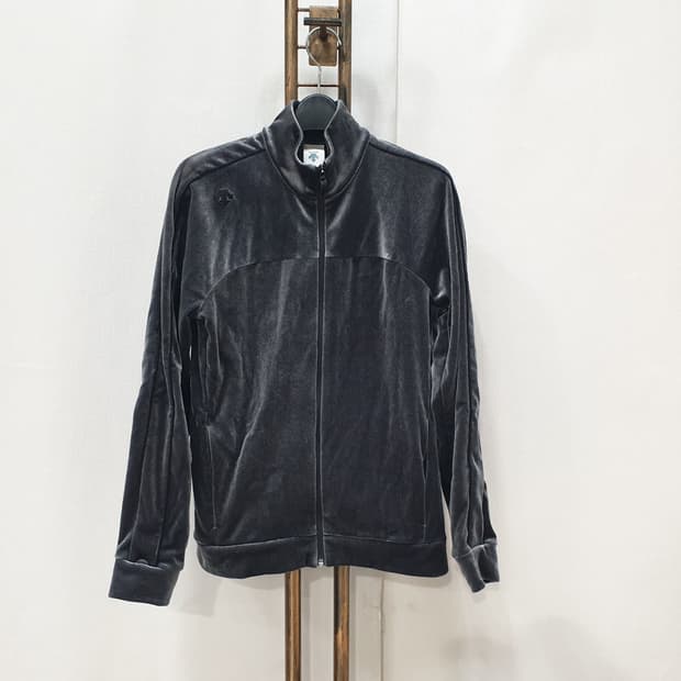 데상트 그라운드 벨벳 풀집 자켓 90