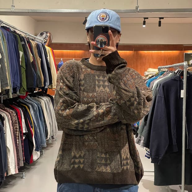 빈티지 패턴 니트  