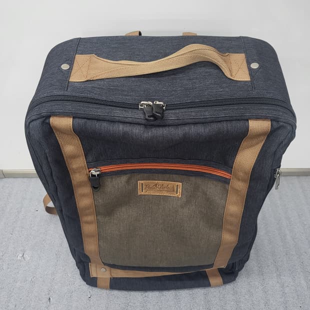 빈폴 아웃도어 여행용 백팩 46x33x13cm