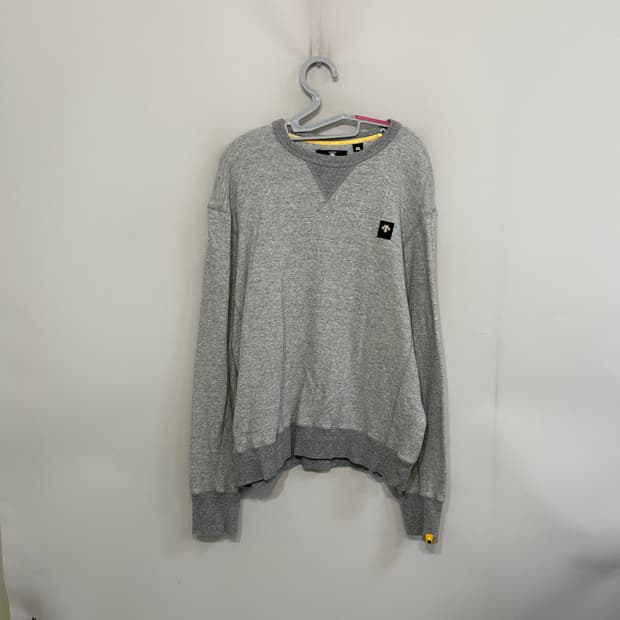 데상트 남성 맨투맨 티셔츠 110