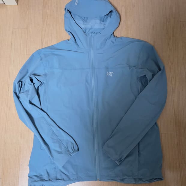 아크테릭스 감마 라이트웨이트 후디 솔라스 xl