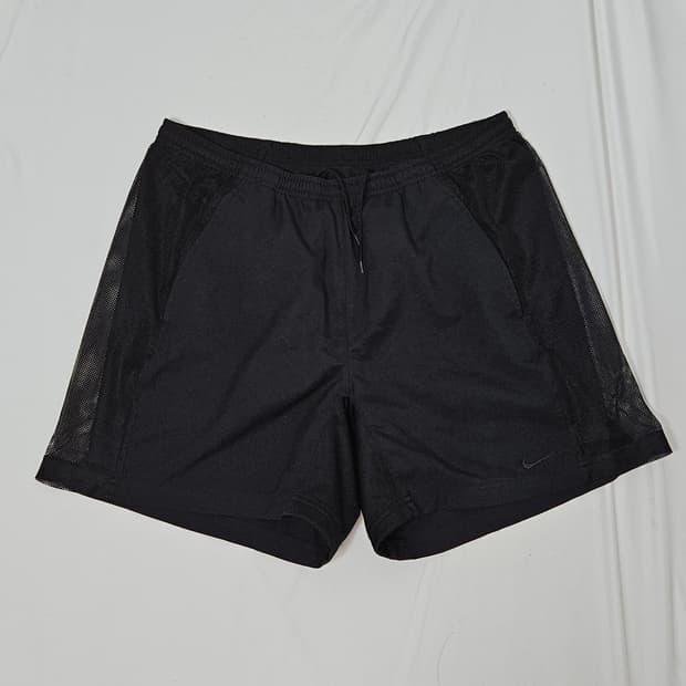 00s 나이키 블랙스우시 투인원 메쉬패널 숏팬츠 반바지 테크 올드스쿨 L