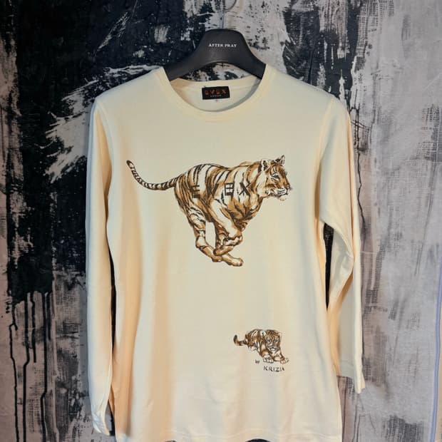 Even by krizia t-shirt  