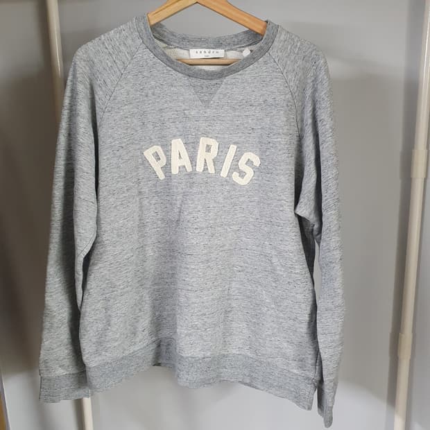 산드로 자수 맨투맨