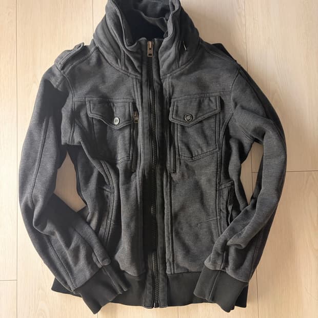 Bukaroo 하이넥 자켓 