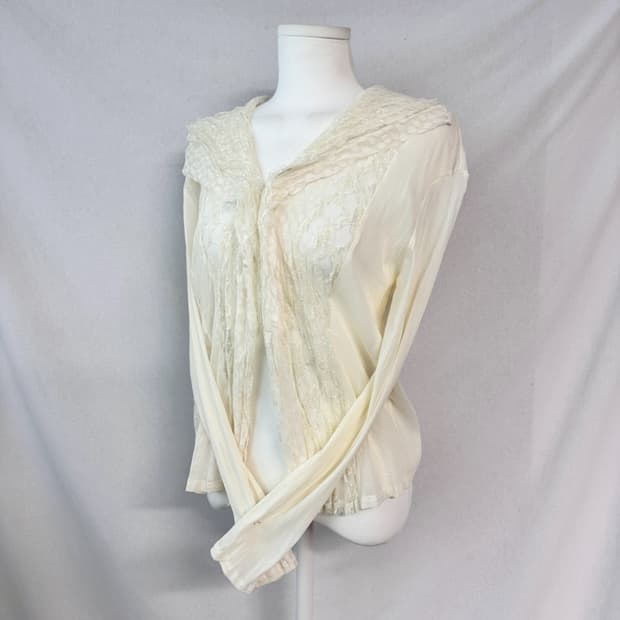 패턴 레이스 디테일 가디건