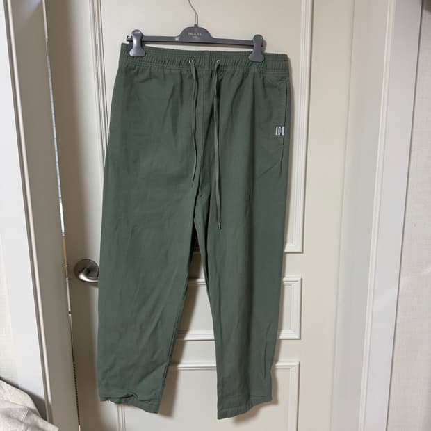 미하라 야스히로 치노팬츠