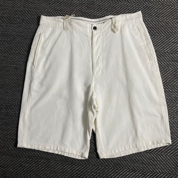 00s 스톤아일랜드 아카이브 버뮤다 팬츠 화이트 o 3876