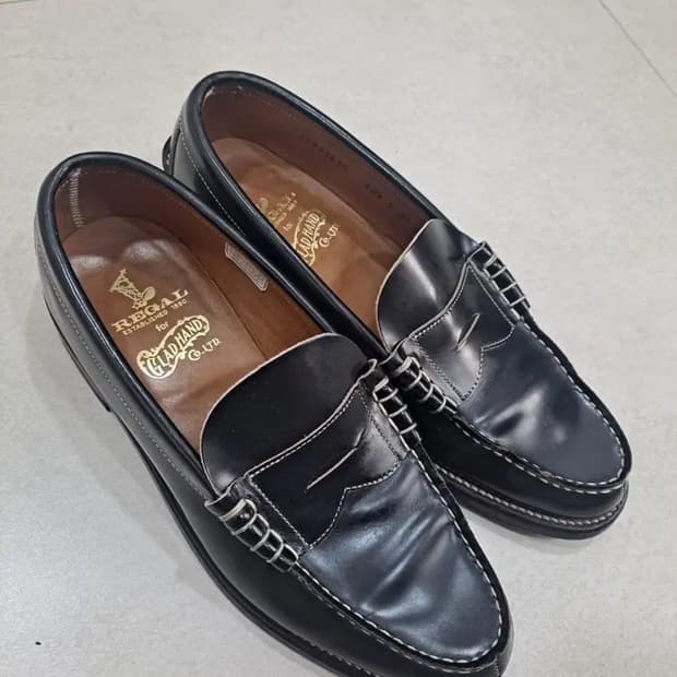 글래드핸드 X 리갈 코인 로퍼 270