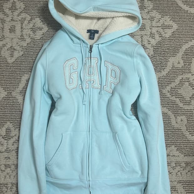 [유일대장] 갭 스카이블루 소라색 양털 후드집업 울프죠