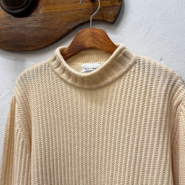 Fidelity Gerald & Stewart Wool Mock Neck