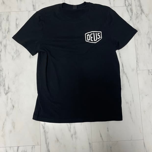 데우스 엑스 마키나 도쿄 어드레스