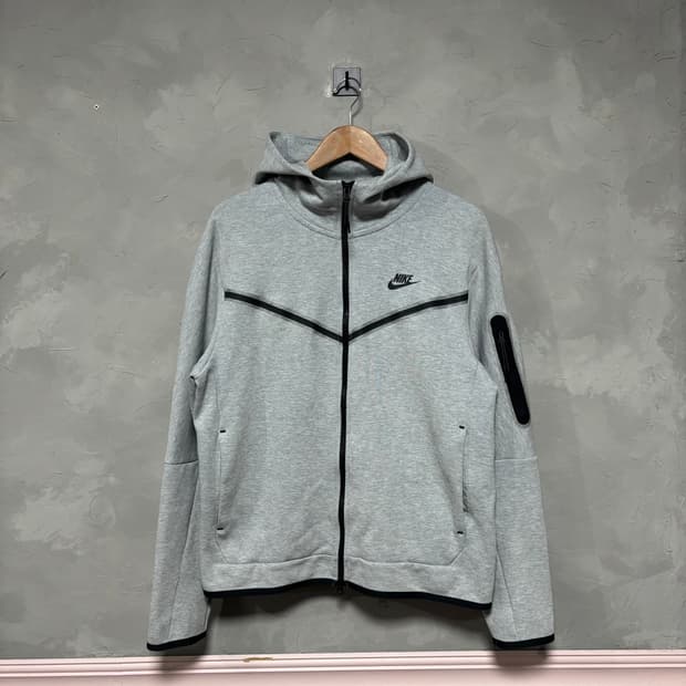나이키 테크팩 후드집업 그레이 1