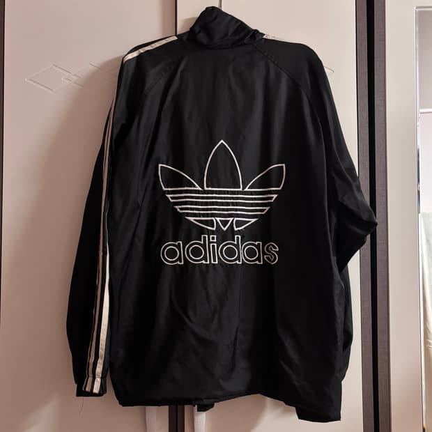 (택포) 아디다스 파이어버드 빅로고 바람막이
