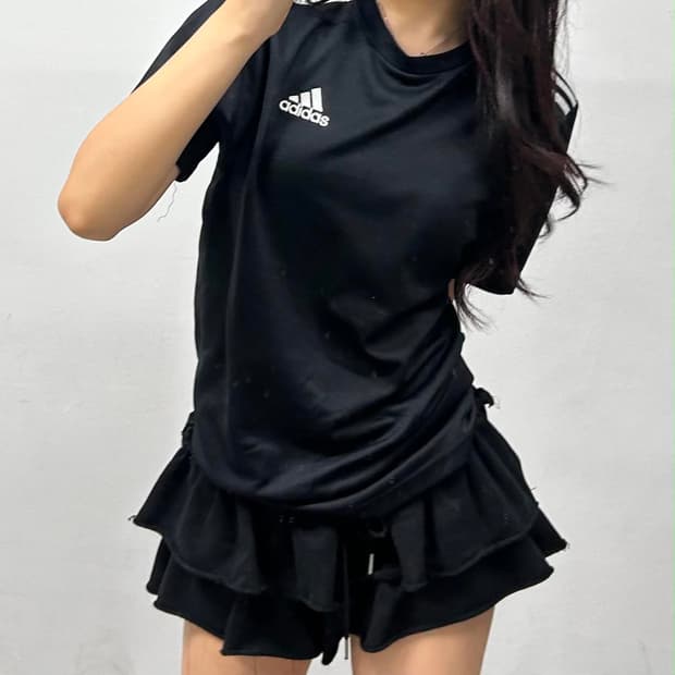 아디다스 3tripes 블랙 러블리힙 기능성 반팔 티셔츠(L)