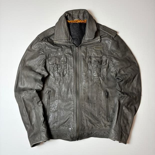 슈퍼드라이 00's 소가죽 유틸리티 하이넥 소가죽 자켓 PN8672