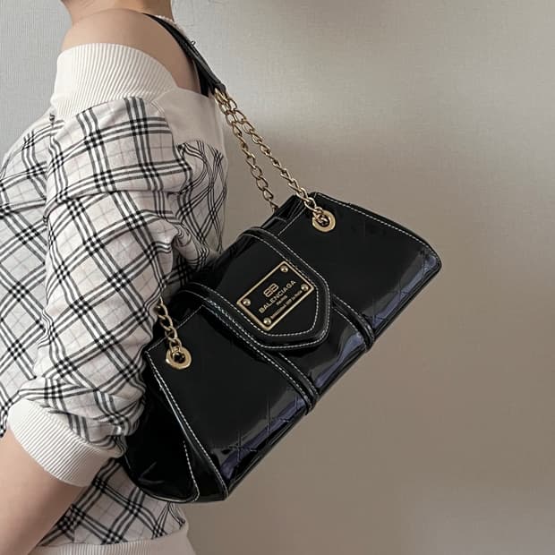 BALENCIAGA 00's Enamel Shoulder Bag (금강)