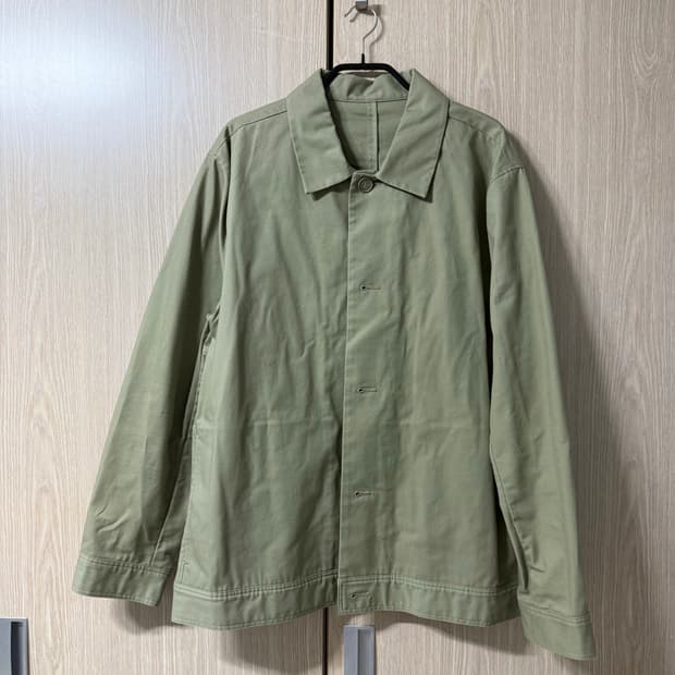 COS 코스 트윌 워크 재킷 (카키)