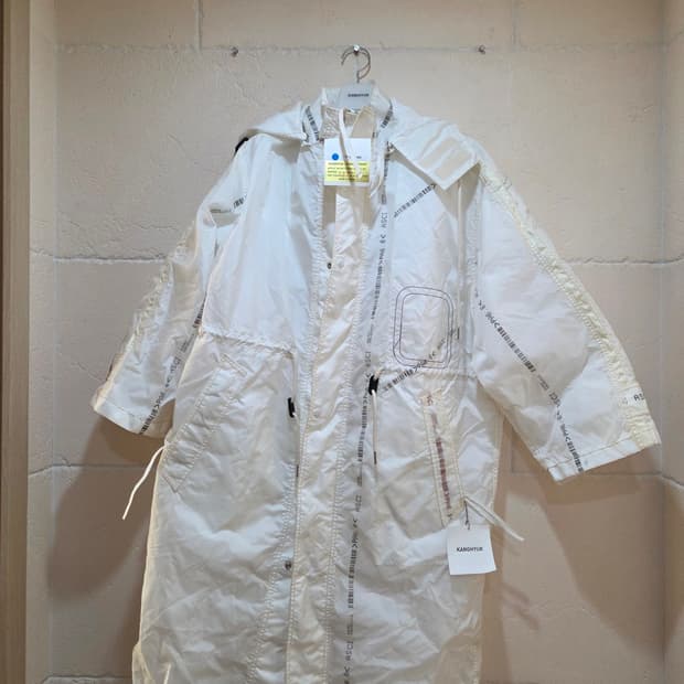 강혁 레디메이드 애어백 롱파카  새상품