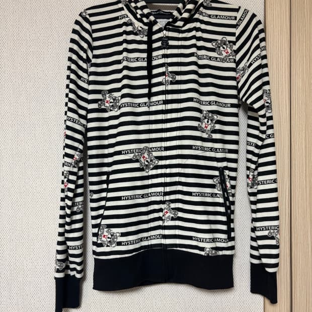 히스테릭글래머 후드집업