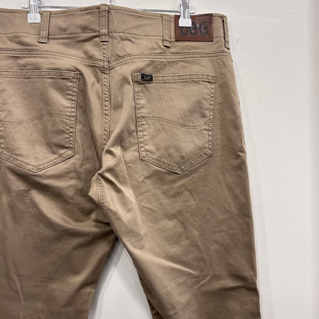 Lee 테이퍼드핏 익스트림 모션 스판 코튼팬츠