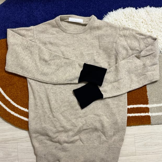 랜덤아이덴티티 니트 L