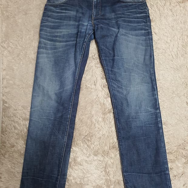 돌체앤가바나 청바지  상태좋고깨끗해요  사이즈 32