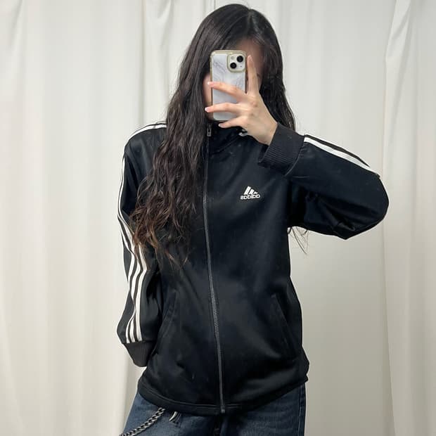 Adidas black jersey