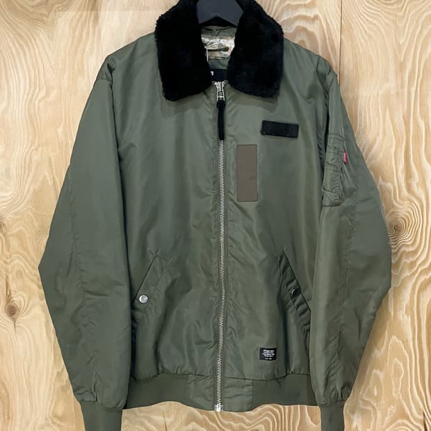 스투시 프렌치 에어 포스 B-15 자켓