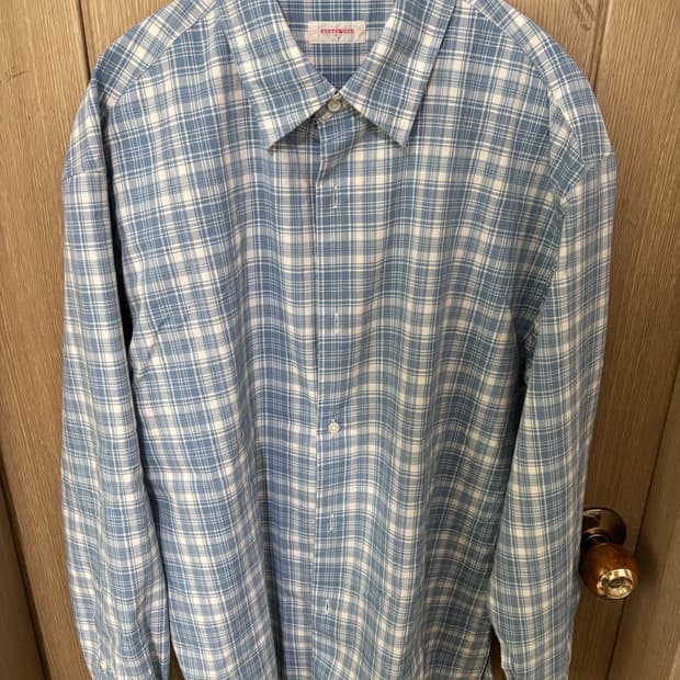 에브리원 셔츠 스카이블루 M사이즈