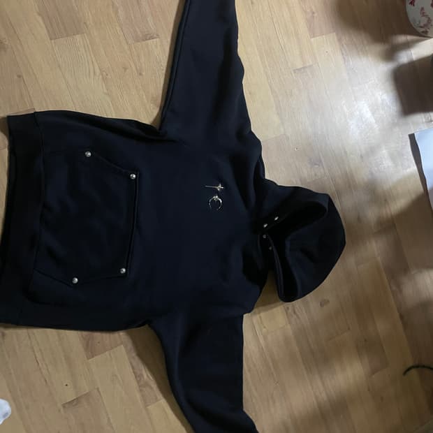 떠그클럽 아머후드 블랙2 사이즈 교신받습니다