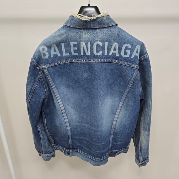 발렌시아가 백로고 데님 자켓 36사이즈 105 판매