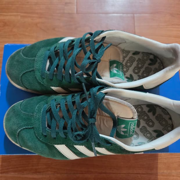 아디다스 가젤 스웨이드 그린