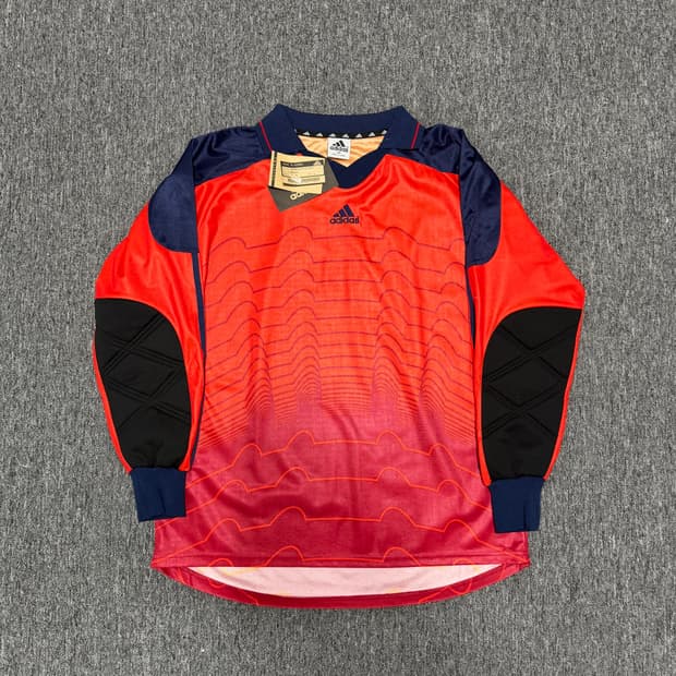 90’s Adidas Waves Graphics Goalkeeper Je