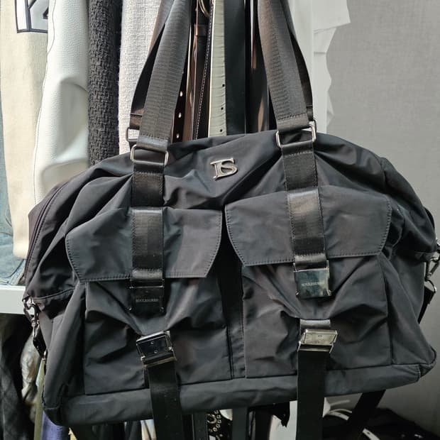 쏘유레슈어 빅백 블랙