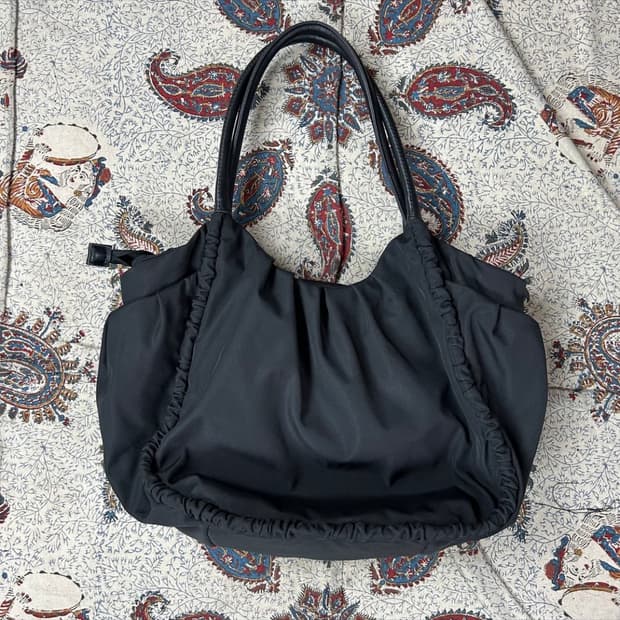 요지야마모토 셔링백