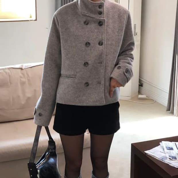 더블 하이넥 울 숏 코트