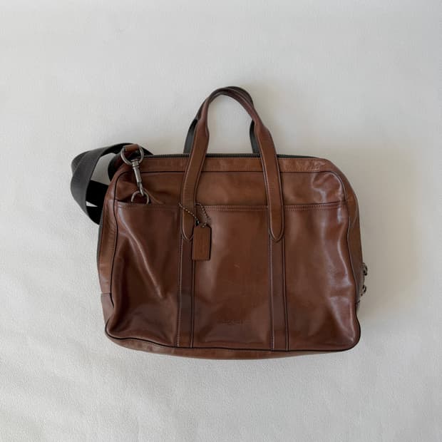 코치(COACH) 레더 브리프케이스백