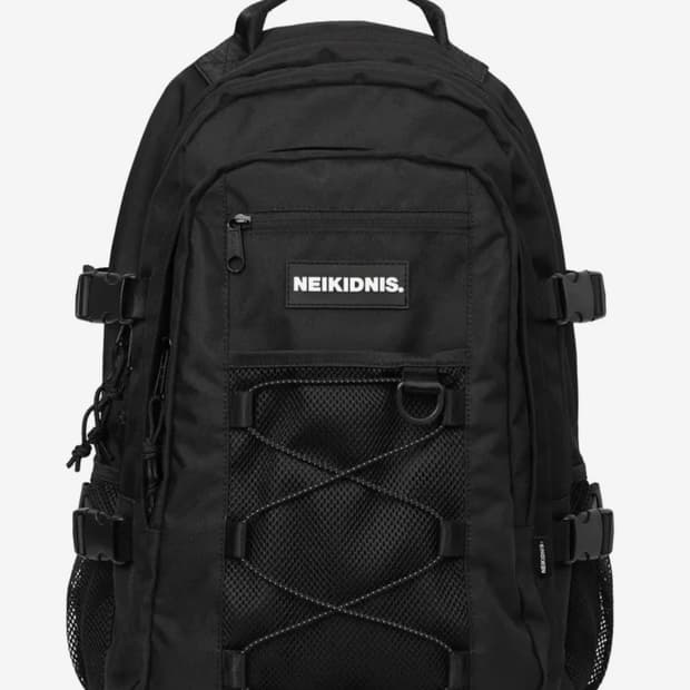 네이키드니스 백팩