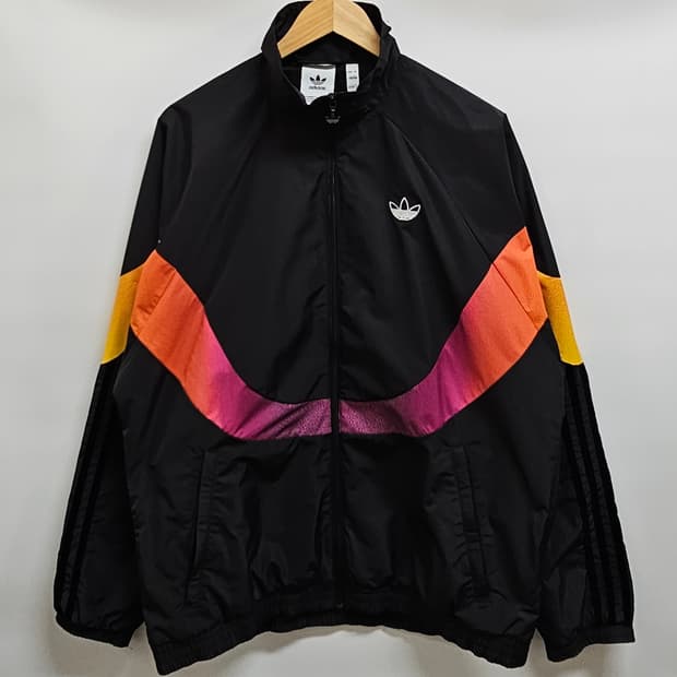 아디다스 스프레이 바람막이 자켓 L