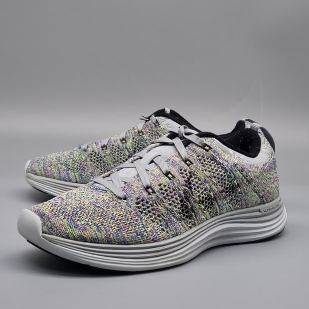 나이키 플라이니트 루나론 여성운동화240 