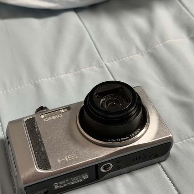 카시오 엑슬림 exilim EX-ZR400