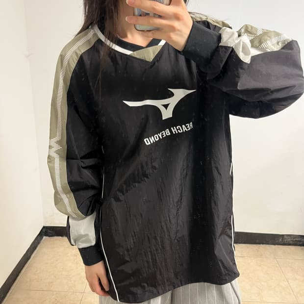 Mizuno Warm-Up