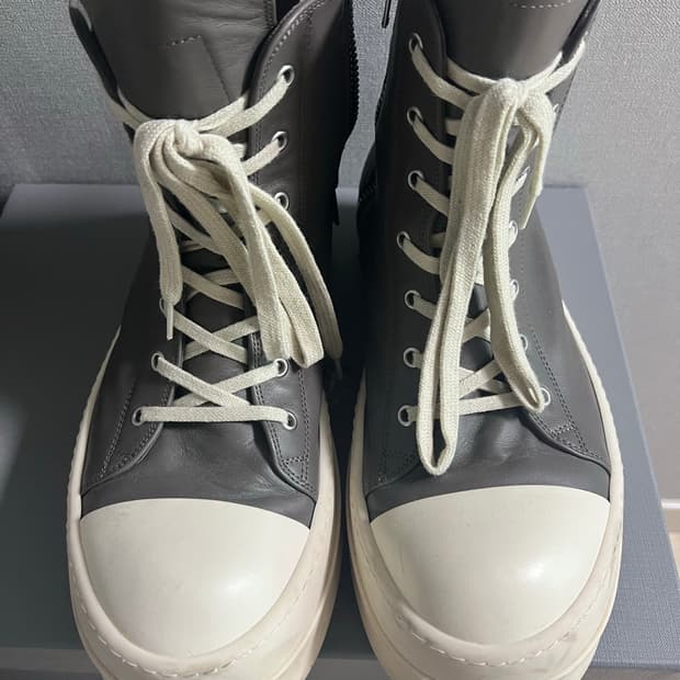 릭오웬스 라몬즈 메가범퍼 팝니다 브라운색상